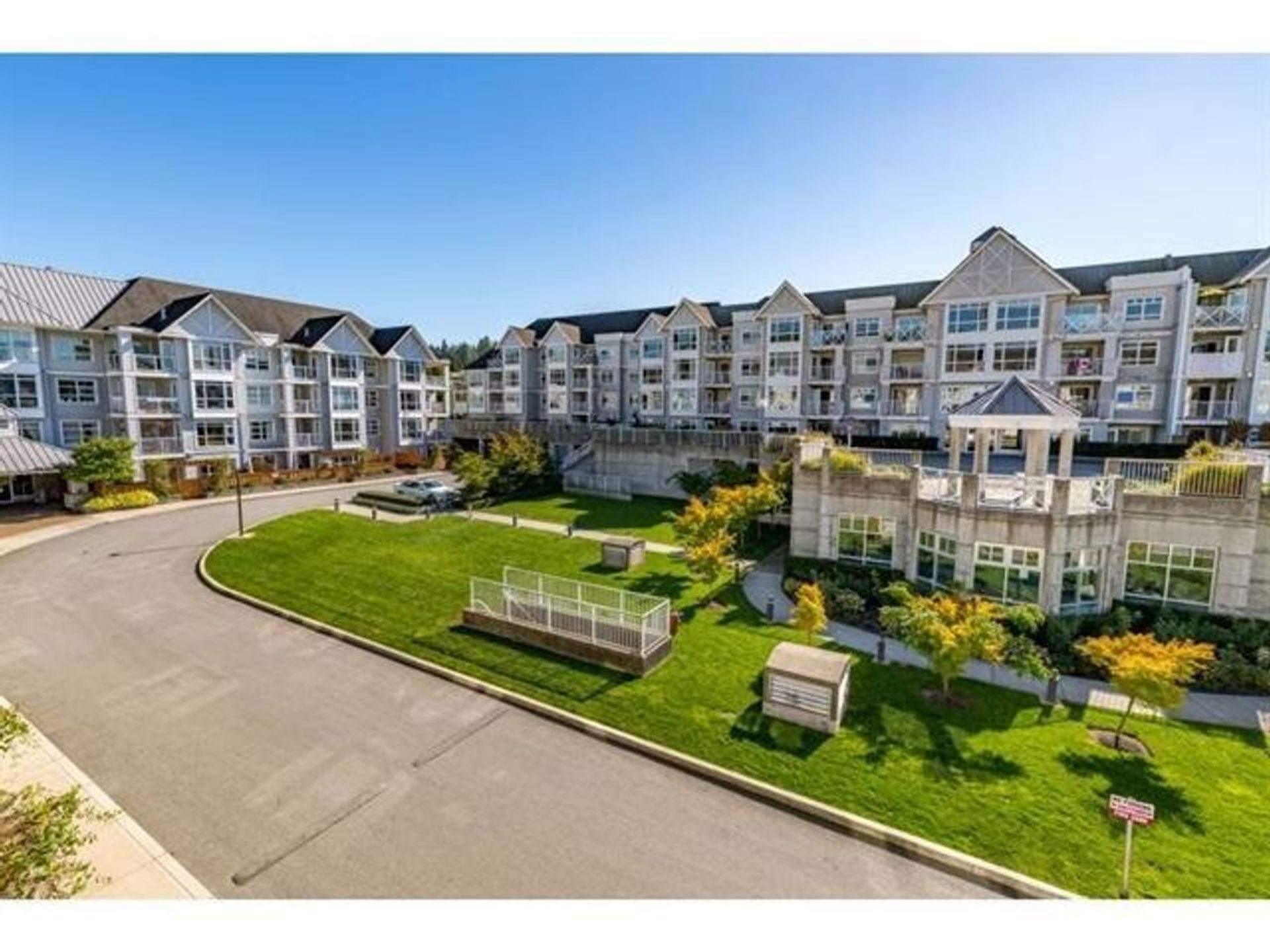 3142-st-johns-street-port-moody-centre-port-moody-33 at 314 - 3142 St Johns Street, Port Moody Centre, Port Moody