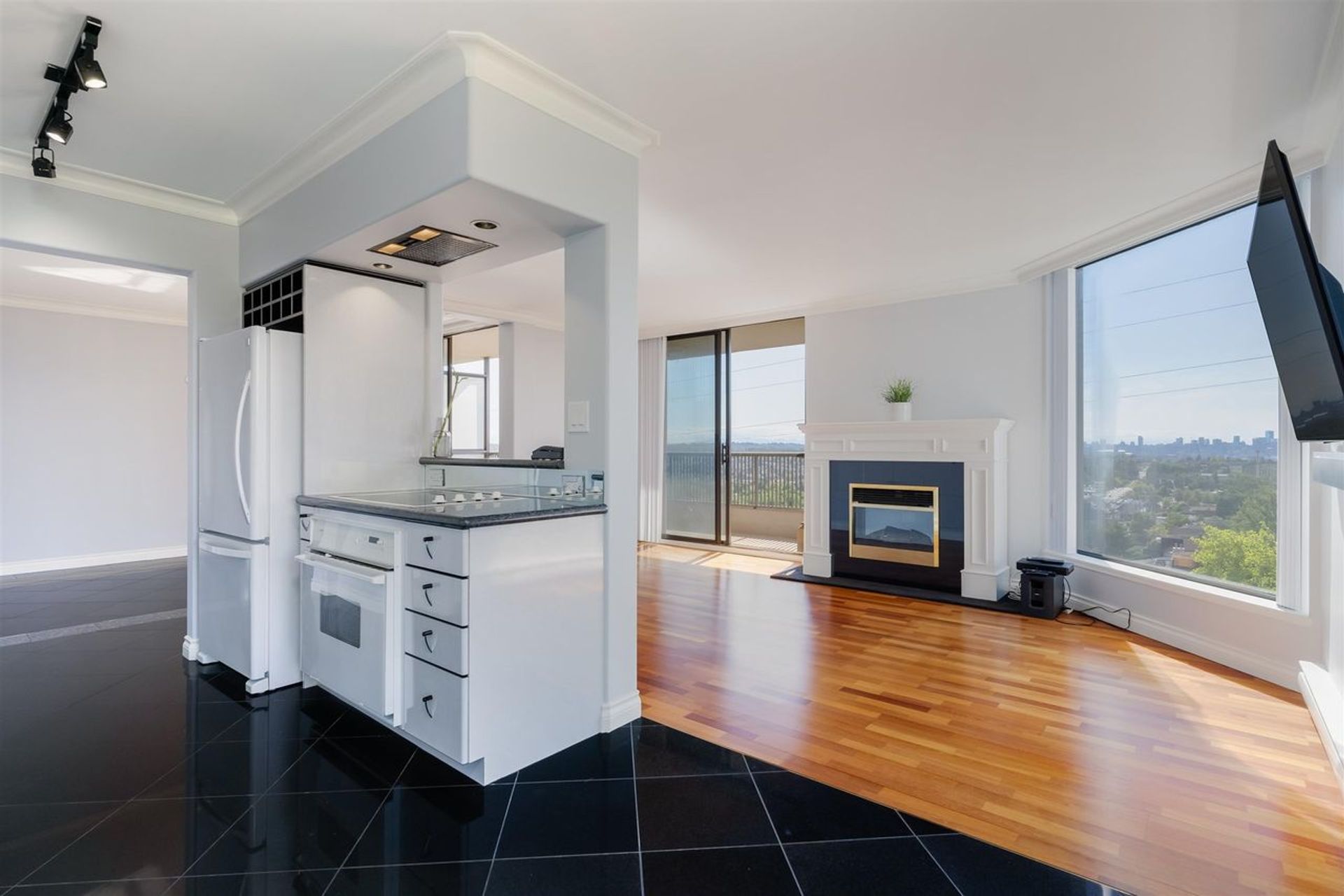 3740-albert-street-vancouver-heights-burnaby-north-16 at 602 - 3740 Albert Street, Vancouver Heights, Burnaby North