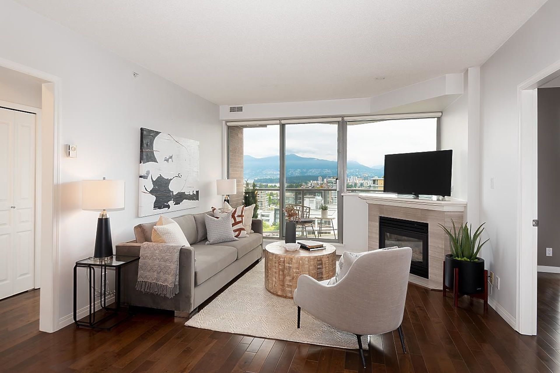 1575-w-10-avenue-fairview-vw-vancouver-west-03 at 1005 - 1575 W 10th Avenue, Fairview VW, Vancouver West