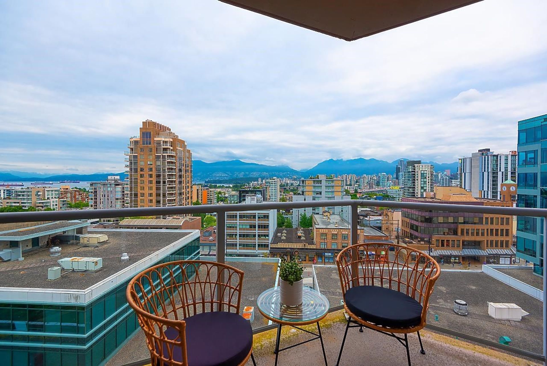 1575-w-10-avenue-fairview-vw-vancouver-west-05 at 1005 - 1575 W 10th Avenue, Fairview VW, Vancouver West