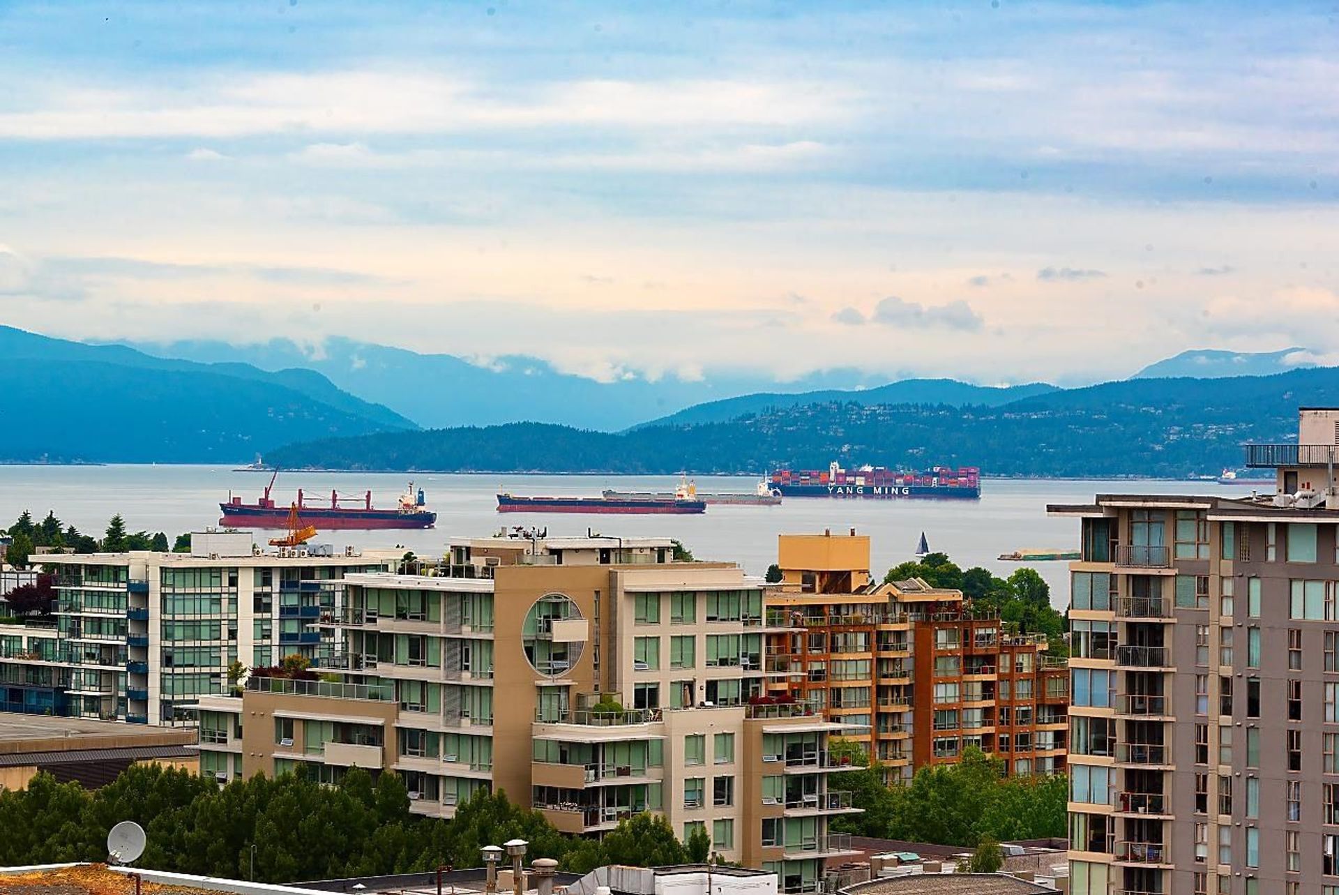 1575-w-10-avenue-fairview-vw-vancouver-west-09 at 1005 - 1575 W 10th Avenue, Fairview VW, Vancouver West