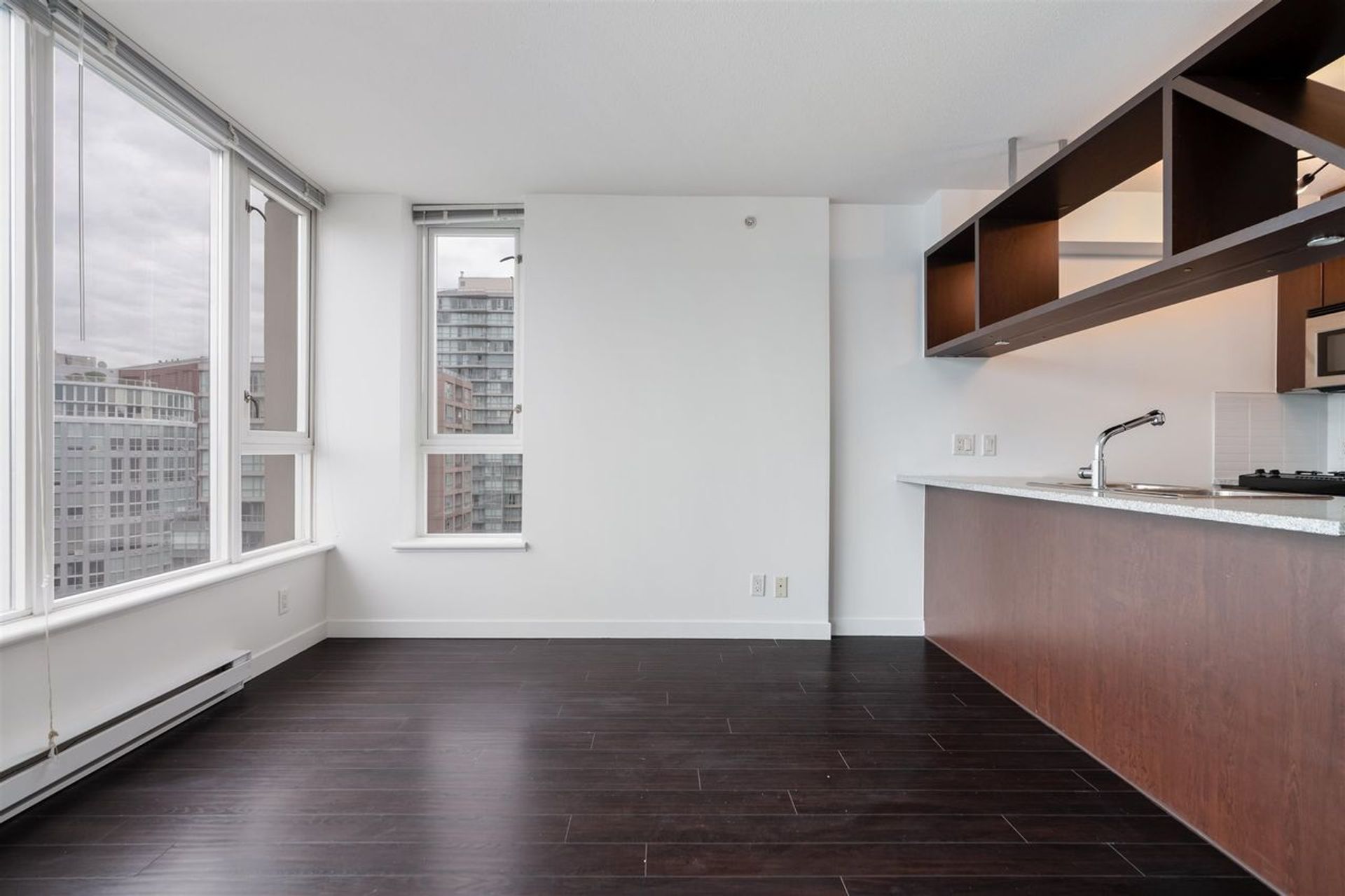 1001-richards-street-downtown-vw-vancouver-west-08 at 2301 - 1001 Richards Street, Downtown VW, Vancouver West