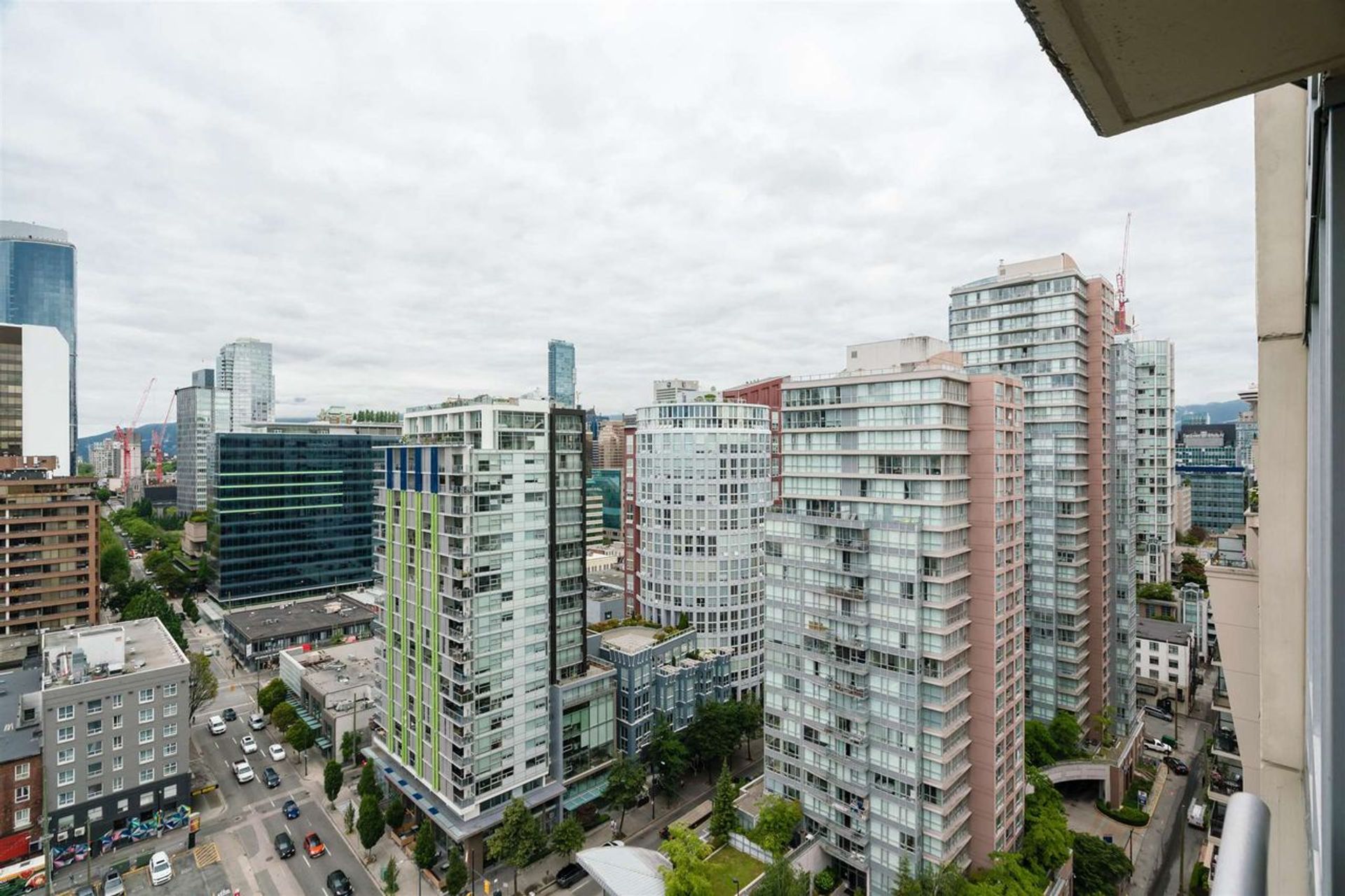 1001-richards-street-downtown-vw-vancouver-west-21 at 2301 - 1001 Richards Street, Downtown VW, Vancouver West