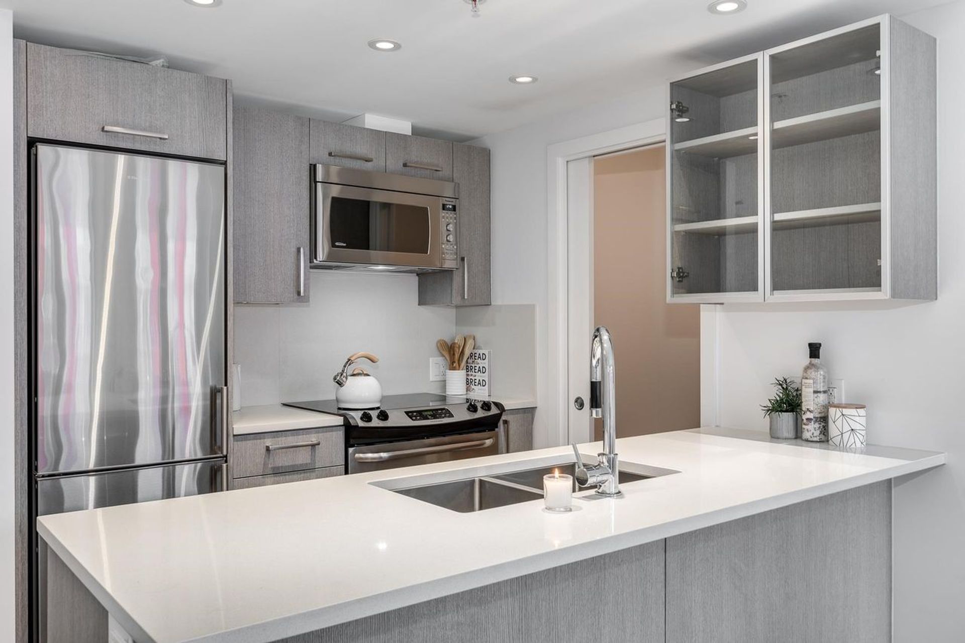 933-e-hastings-street-strathcona-vancouver-east-10 at 1005 - 933 E Hastings Street, Strathcona, Vancouver East