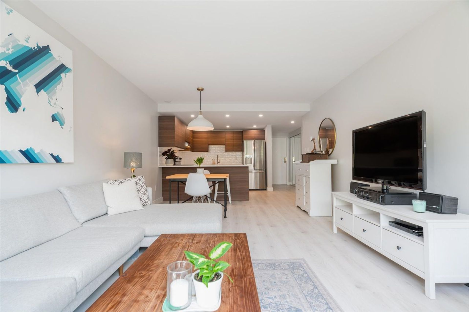 808-e-8th-avenue-mount-pleasant-ve-vancouver-east-05 at 209 - 808 E 8th Avenue, Mount Pleasant VE, Vancouver East