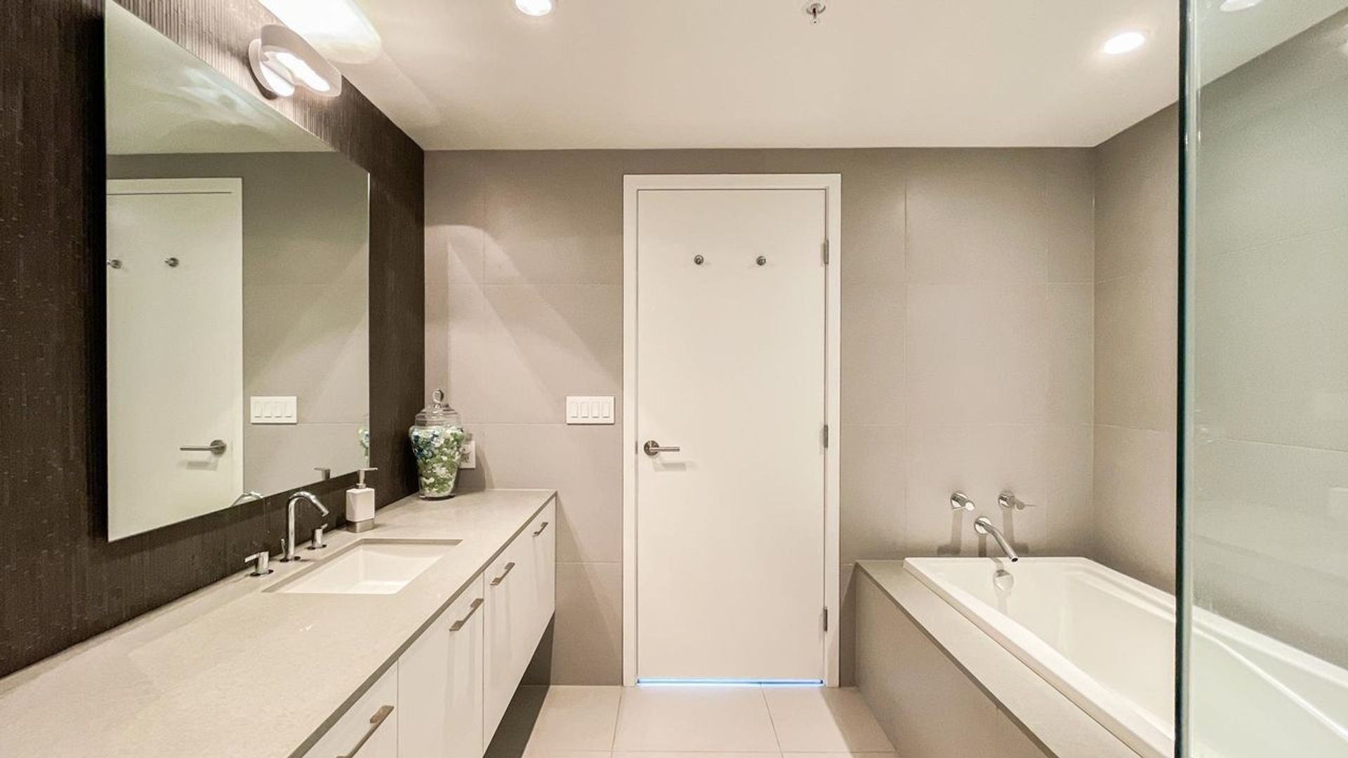 728-w-8th-avenue-fairview-vw-vancouver-west-11 at 801 - 728 W 8th Avenue, Fairview VW, Vancouver West