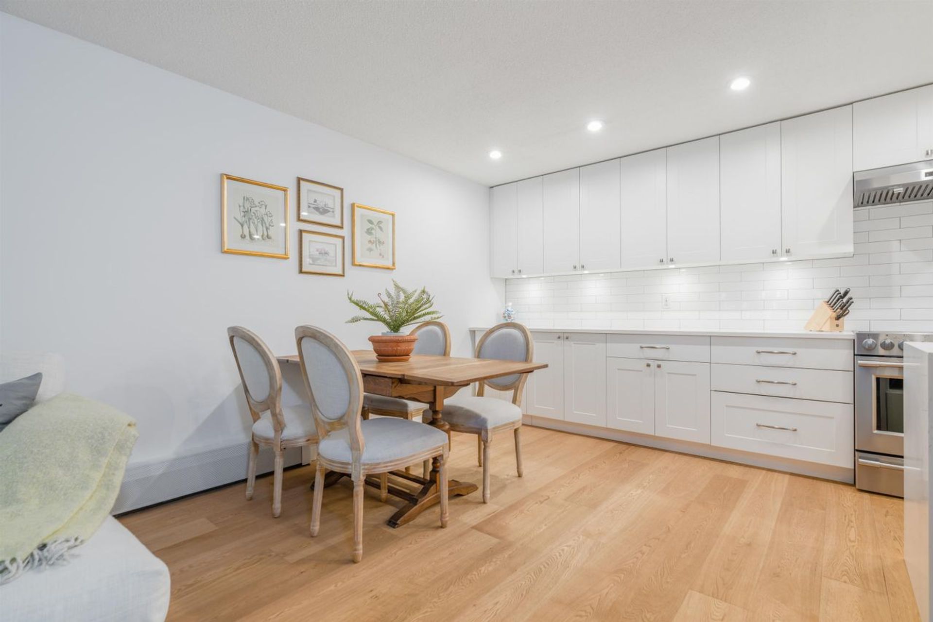 2211-w-5th-avenue-kitsilano-vancouver-west-08 at 107 - 2211 W 5th Avenue, Kitsilano, Vancouver West