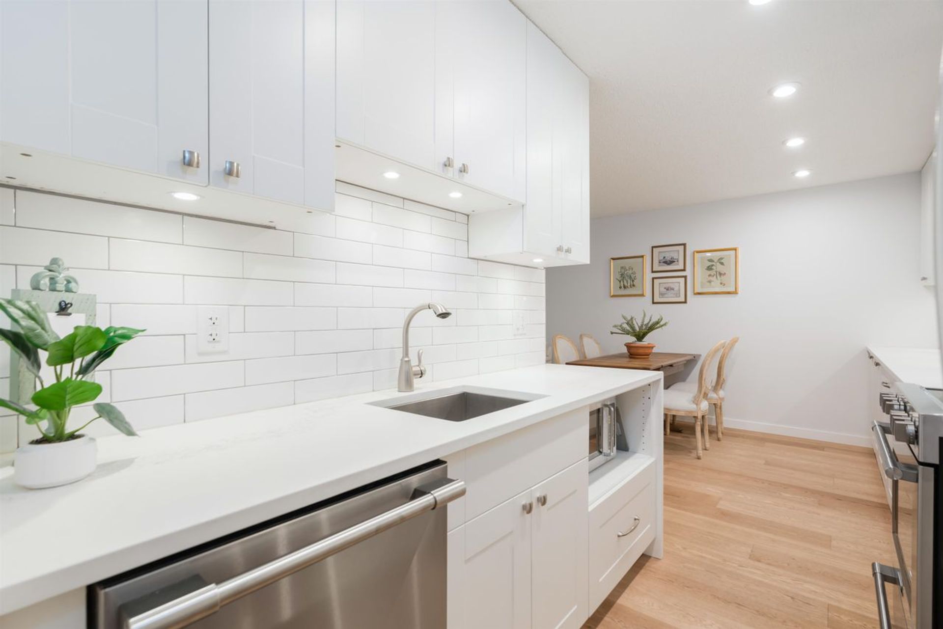 2211-w-5th-avenue-kitsilano-vancouver-west-11 at 107 - 2211 W 5th Avenue, Kitsilano, Vancouver West