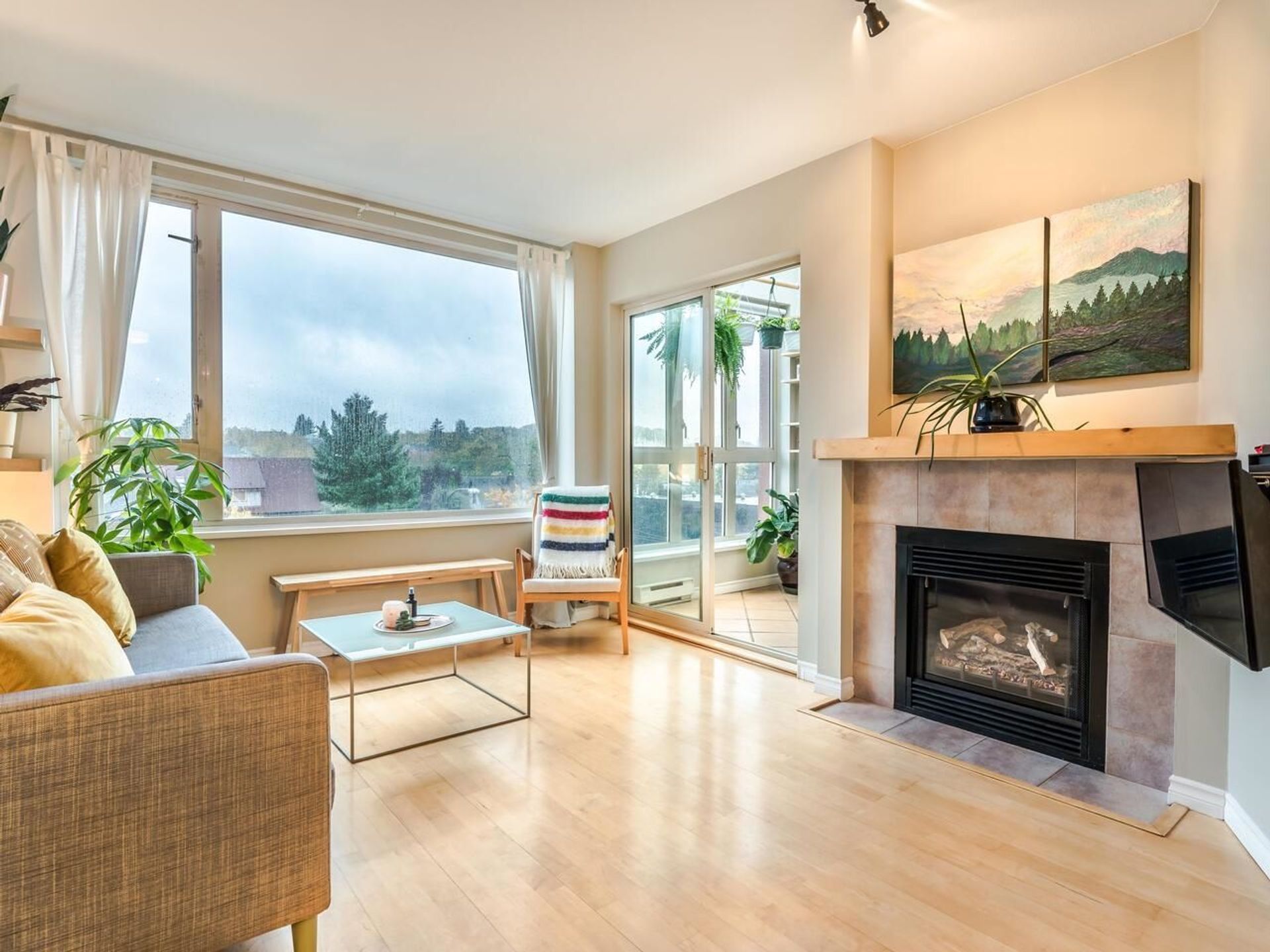 1688-e-4th-avenue-grandview-woodland-vancouver-east-05 at 405 - 1688 E 4th Avenue, Grandview Woodland, Vancouver East