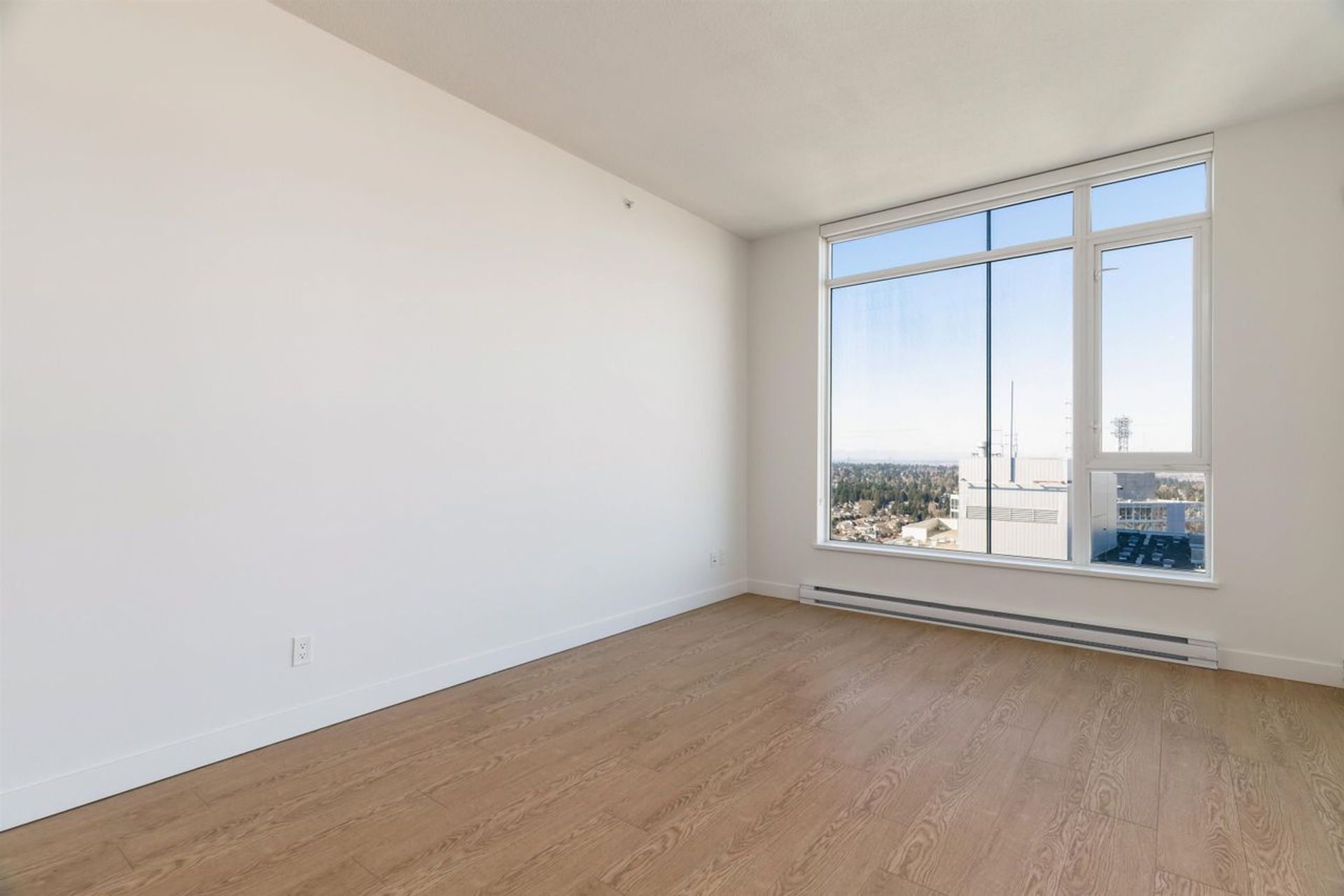 13696-100-avenue-whalley-north-surrey-12 at 4706 - 13696 100 Avenue, Whalley, North Surrey