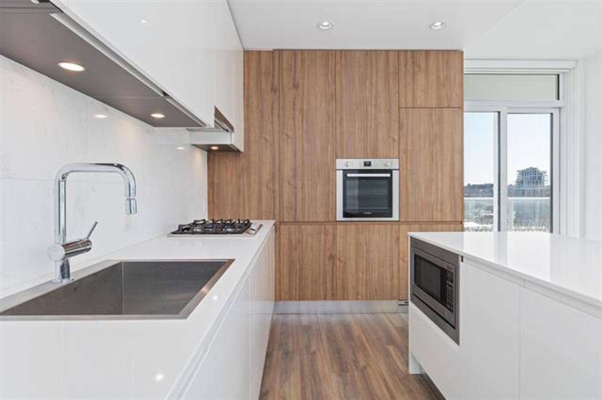 262685321-2 at 505 - 4350 Brentwood Boulevard, Burnaby North