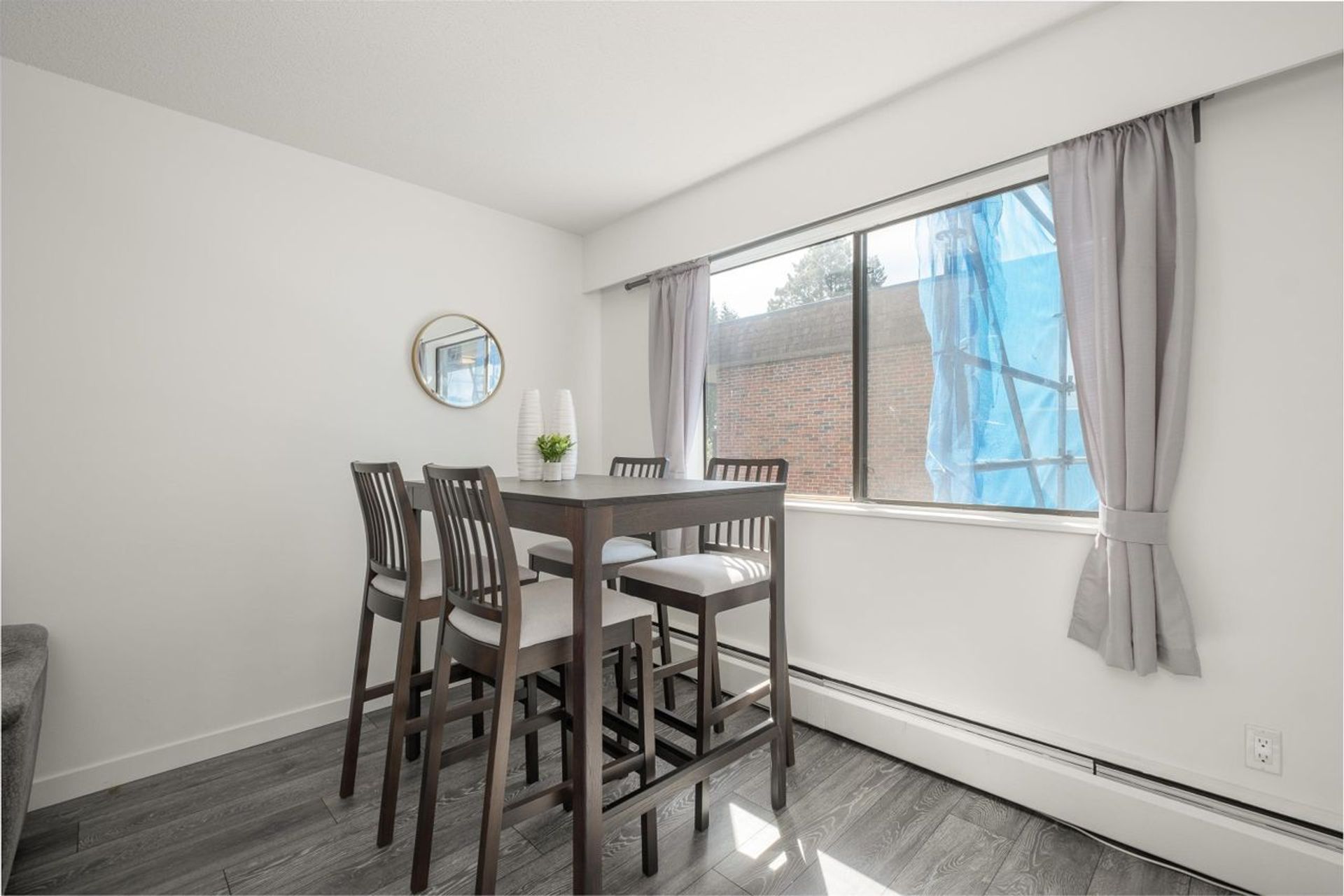 160-e-19th-street-central-lonsdale-north-vancouver-06 at 208 - 160 E 19th Street, Central Lonsdale, North Vancouver