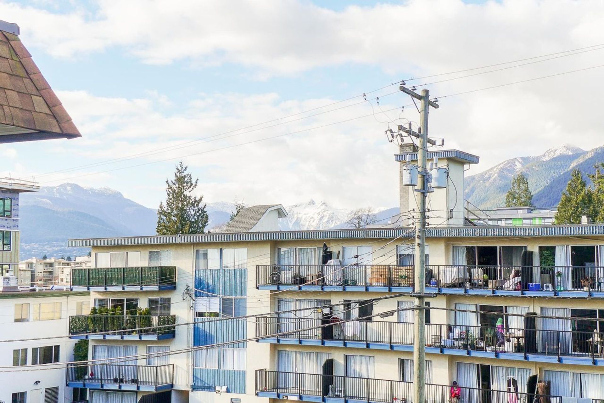 160-e-19th-street-central-lonsdale-north-vancouver-14 at 208 - 160 E 19th Street, Central Lonsdale, North Vancouver