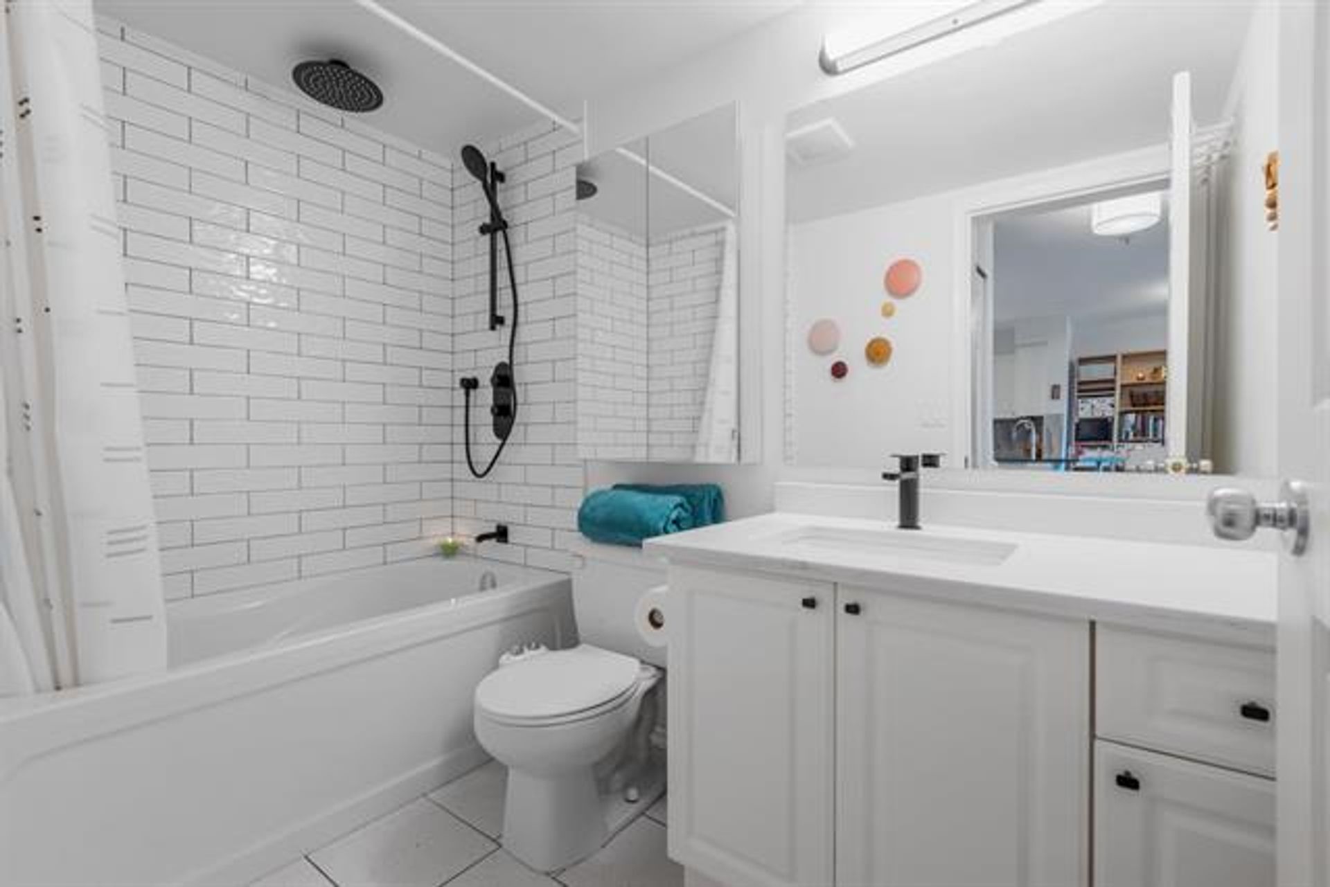 262718454-23 at 306 - 1688 East 4th Avenue, Grandview Woodland, Vancouver East