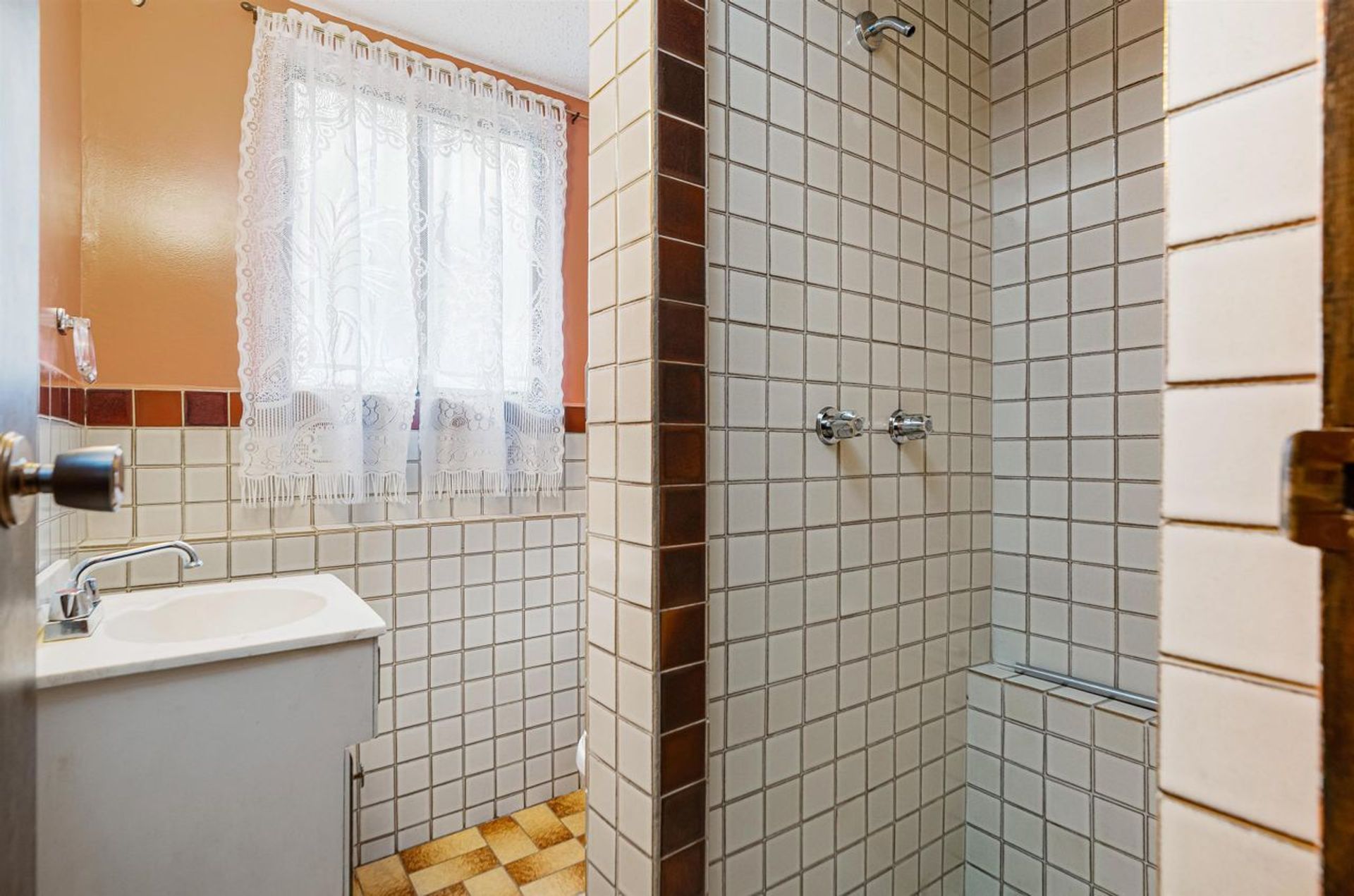 14631-107-avenue-guildford-north-surrey-26 at 14631 107 Avenue