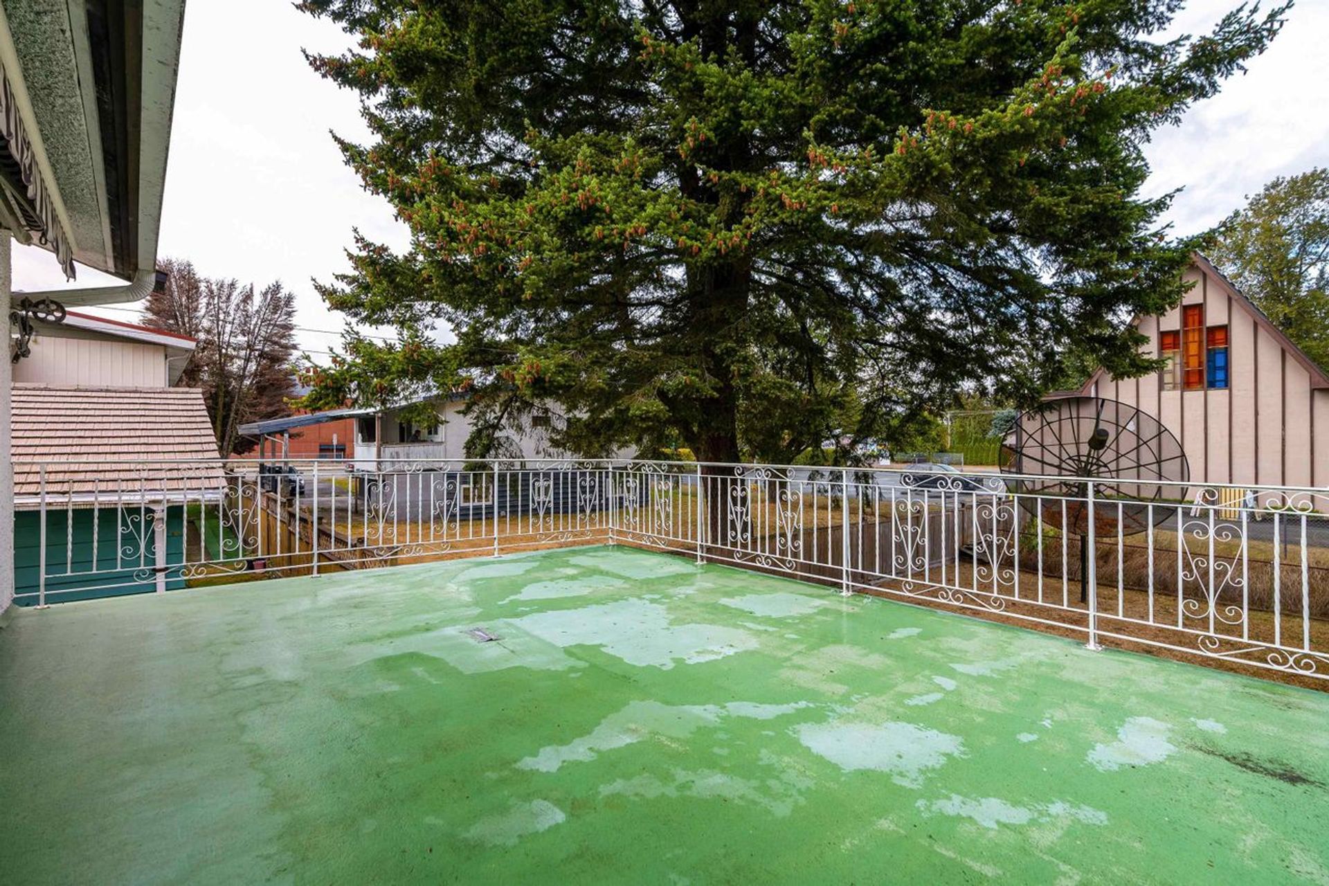 14631-107-avenue-guildford-north-surrey-31 at 14631 107 Avenue