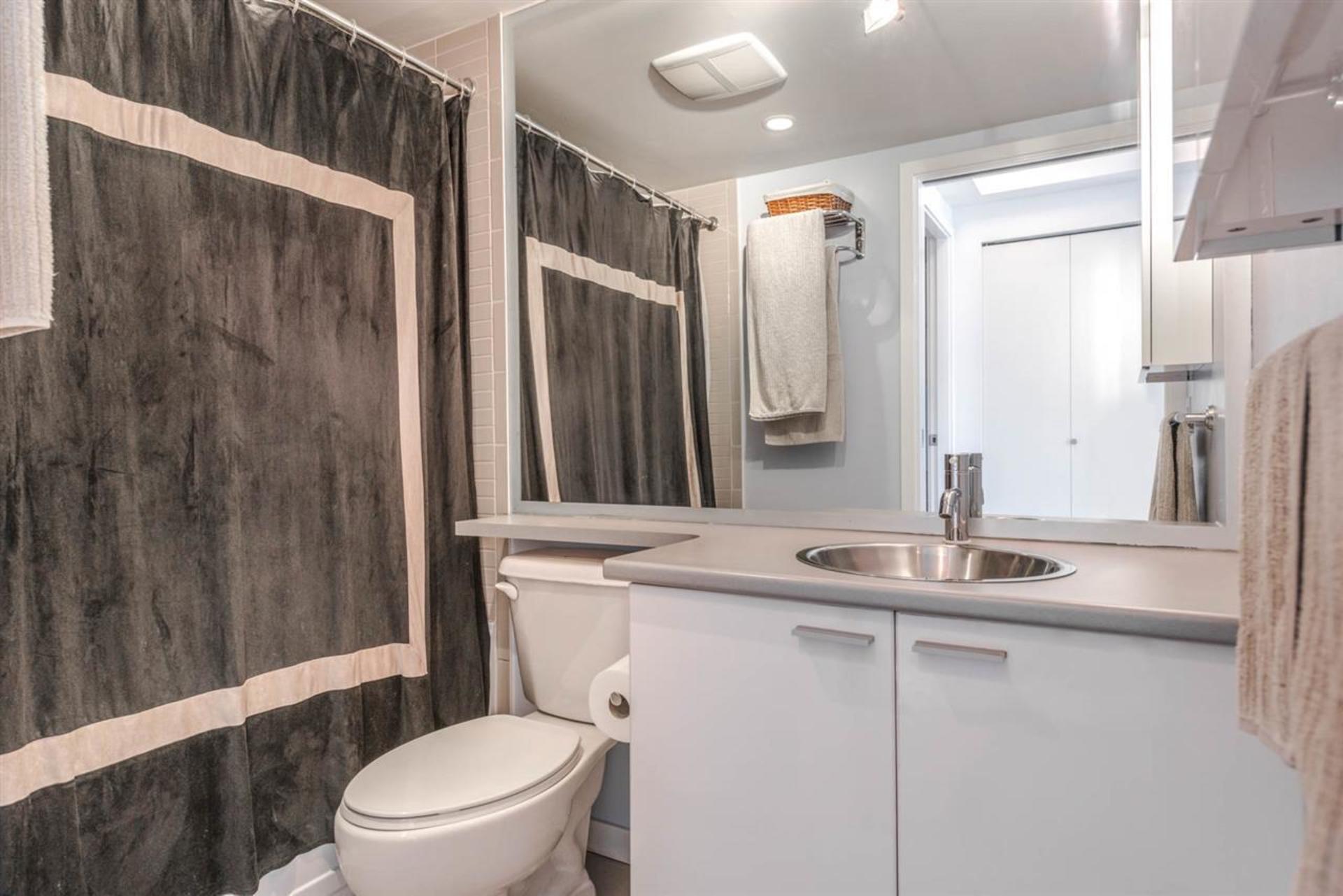 668-citadel-parade-downtown-vw-vancouver-west-11 at 701 - 668 Citadel Parade, Downtown VW, Vancouver West