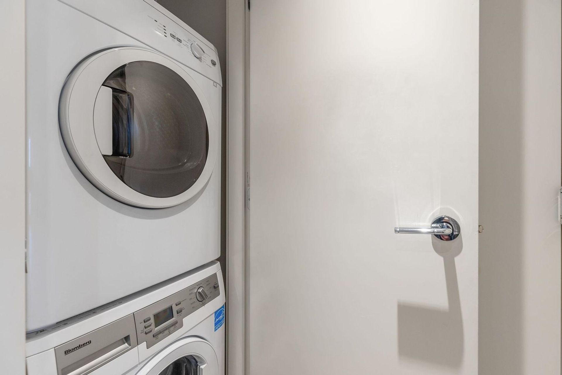 1588-e-hastings-street-hastings-vancouver-east-17 at 323 - 1588 E Hastings Street, Hastings, Vancouver East