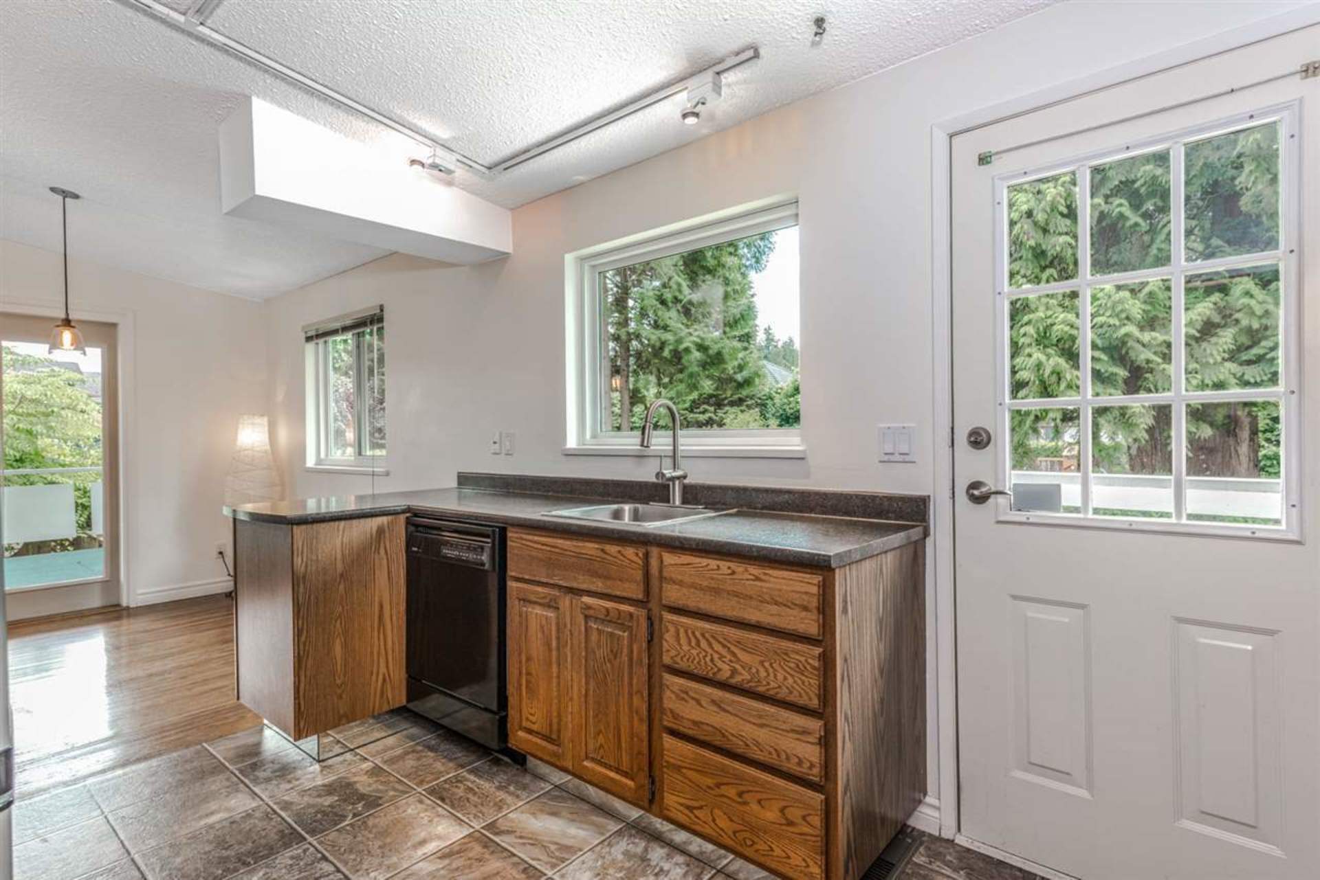 744-cottonwood-avenue-coquitlam-west-coquitlam-09 at 744 Cottonwood Avenue, Coquitlam West, Coquitlam