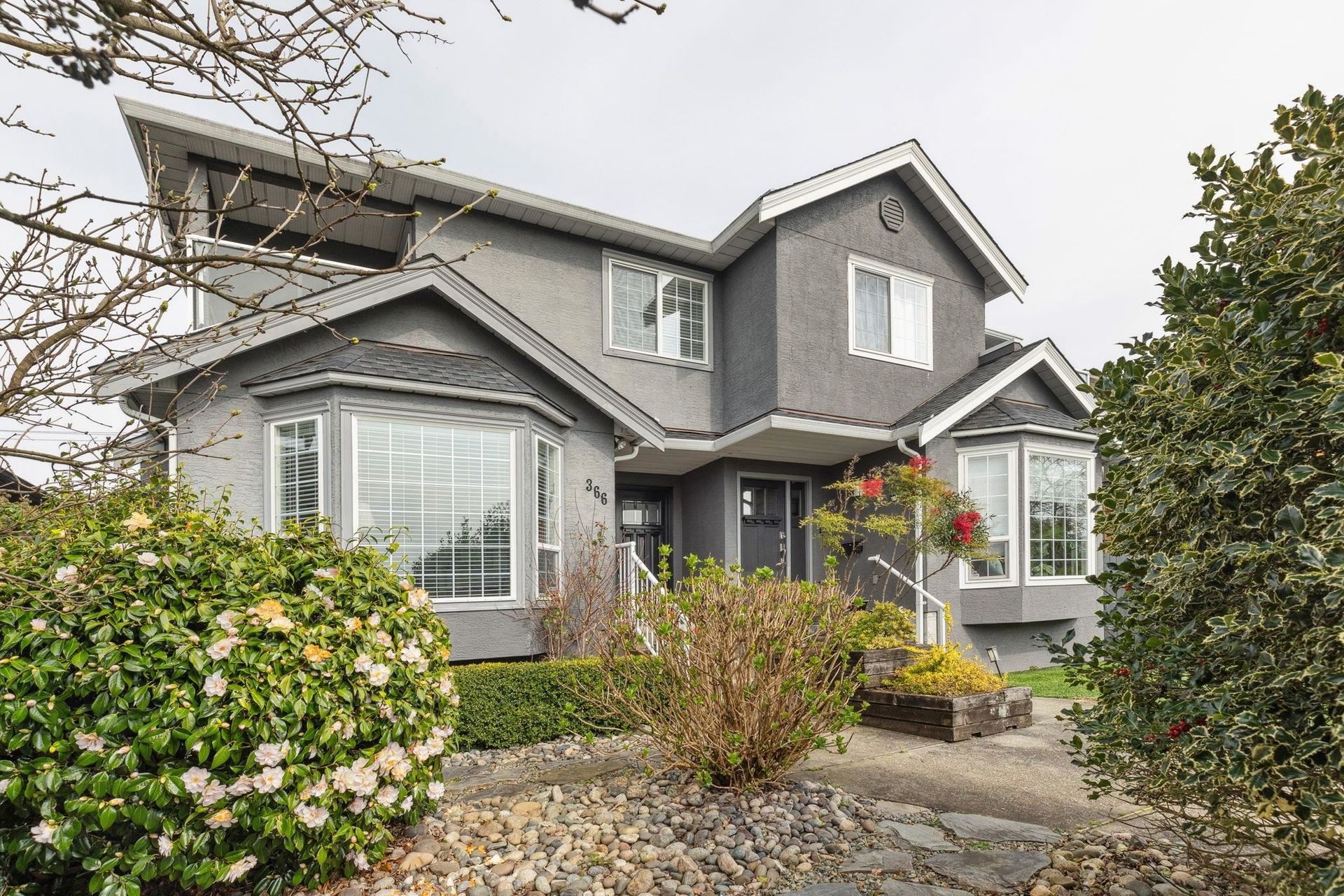366 E 5th Street, Lower Lonsdale, North Vancouver 