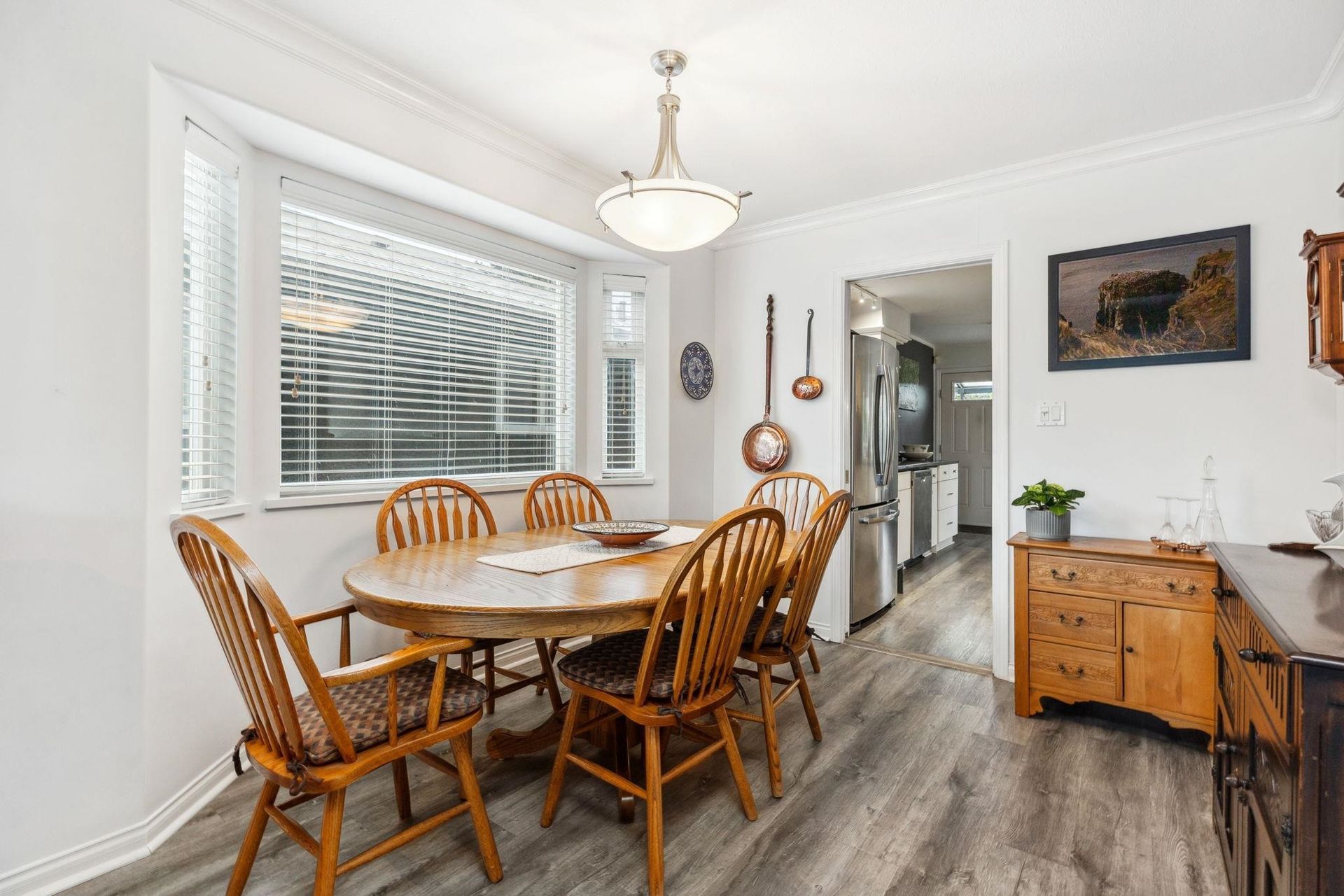 366-e-5th-street-lower-lonsdale-north-vancouver-06 at 366 E 5th Street, Lower Lonsdale, North Vancouver