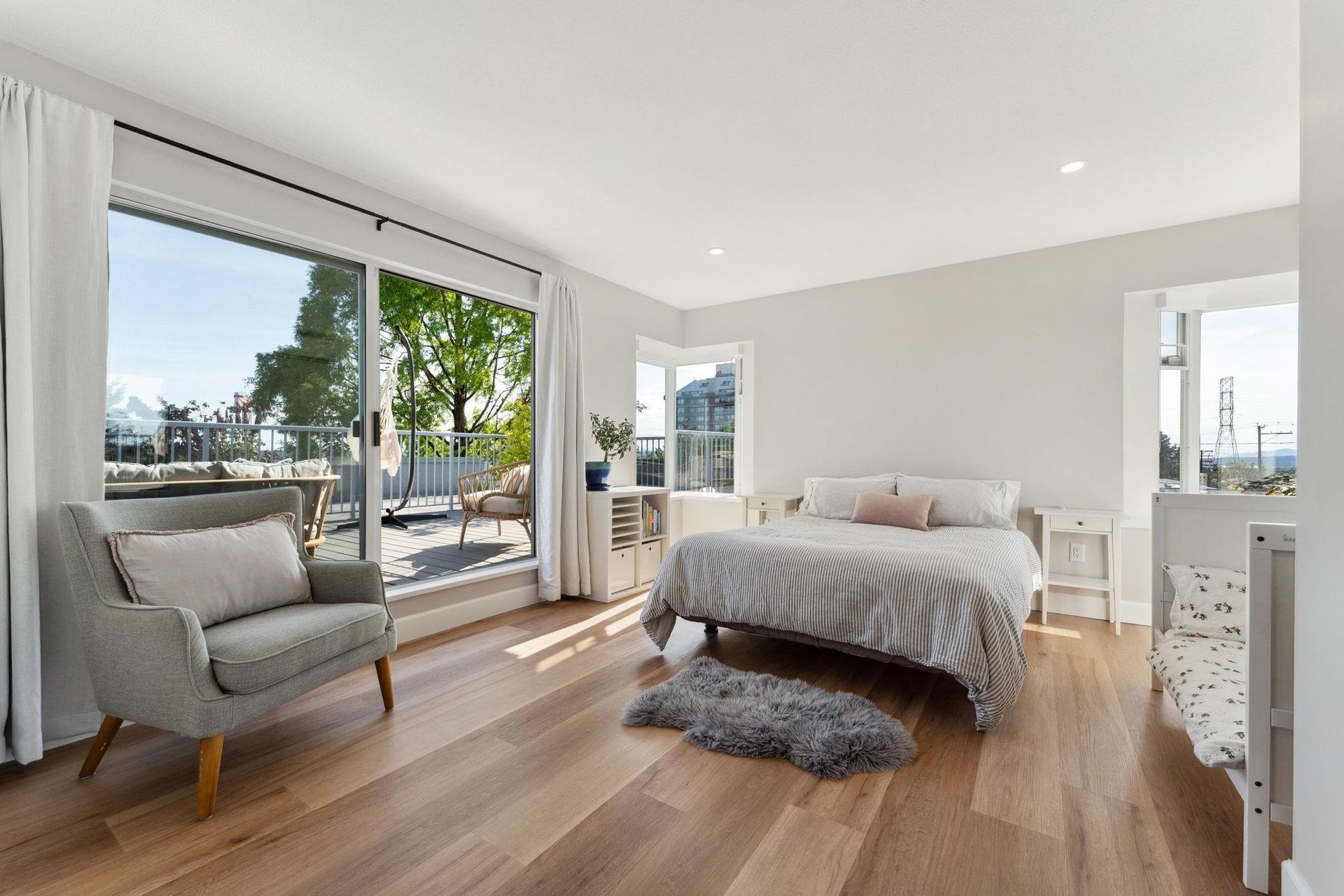 3861-albert-street-vancouver-heights-burnaby-north-10 at 204 - 3861 Albert Street, Vancouver Heights, Burnaby North