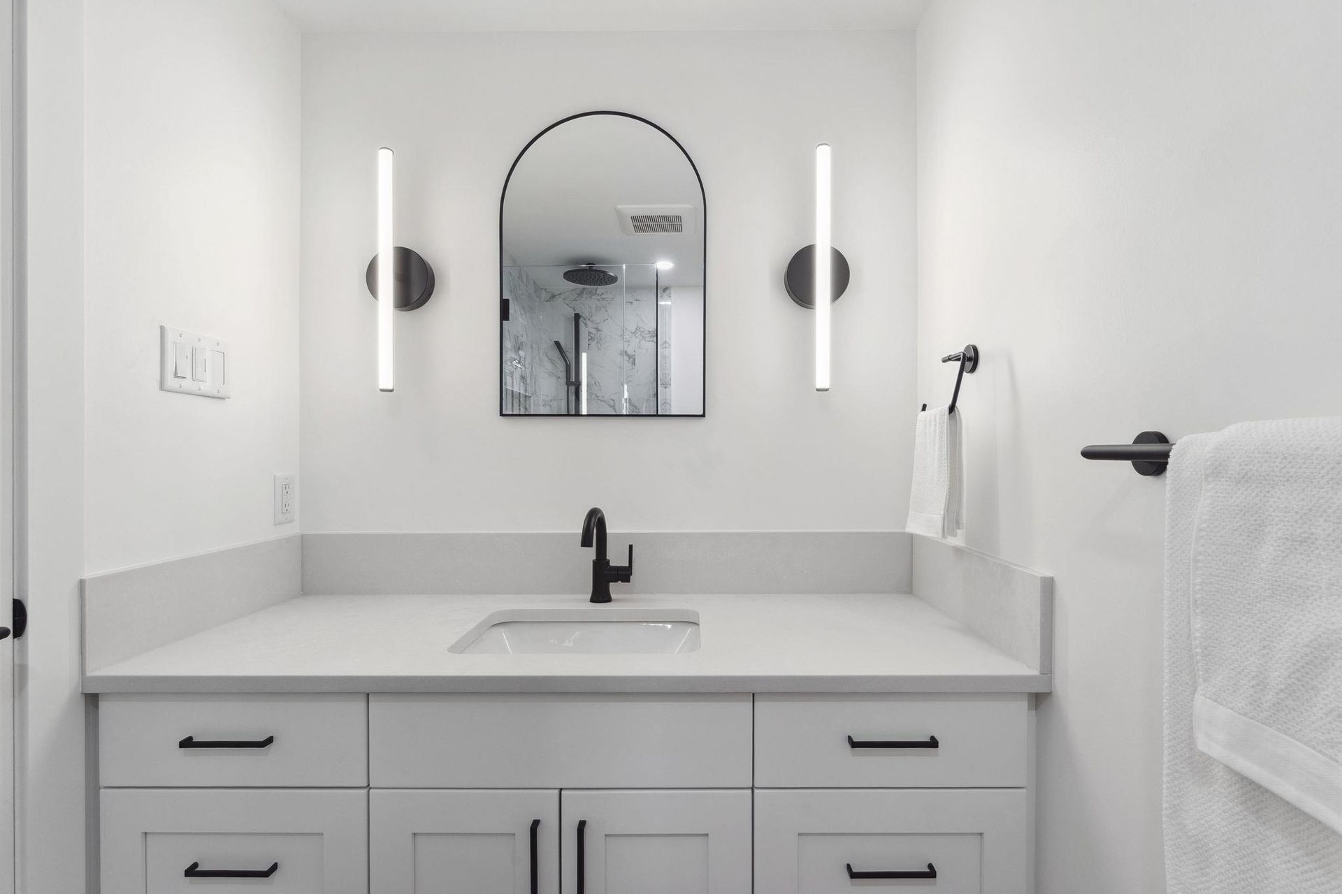 3861-albert-street-vancouver-heights-burnaby-north-18 at 204 - 3861 Albert Street, Vancouver Heights, Burnaby North