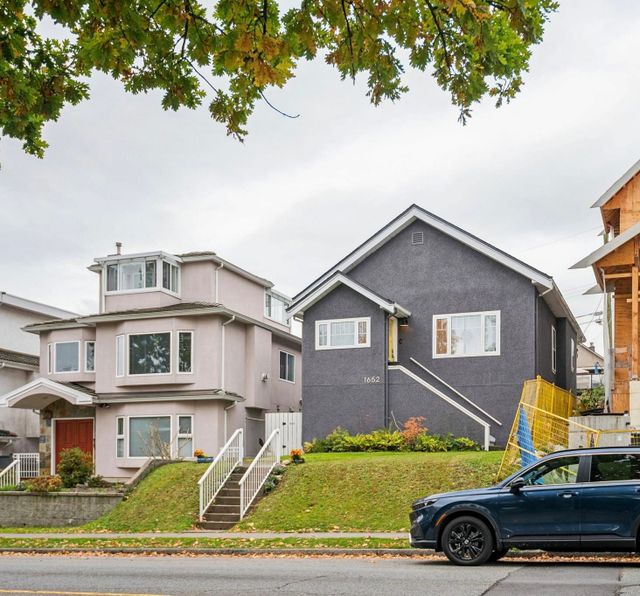 1652-e-33rd-avenue-knight-vancouver-east-02 at 1652 E 33rd Avenue, Knight, Vancouver East