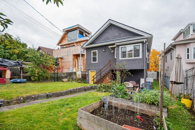 1652-e-33rd-avenue-knight-vancouver-east-33 at 1652 E 33rd Avenue, Knight, Vancouver East