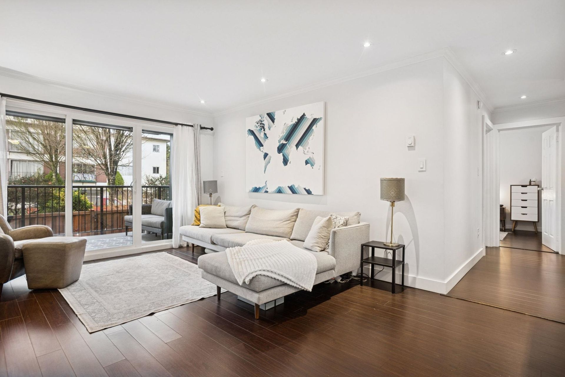 213 - 808 E 8th Avenue, Mount Pleasant VE, Vancouver East 