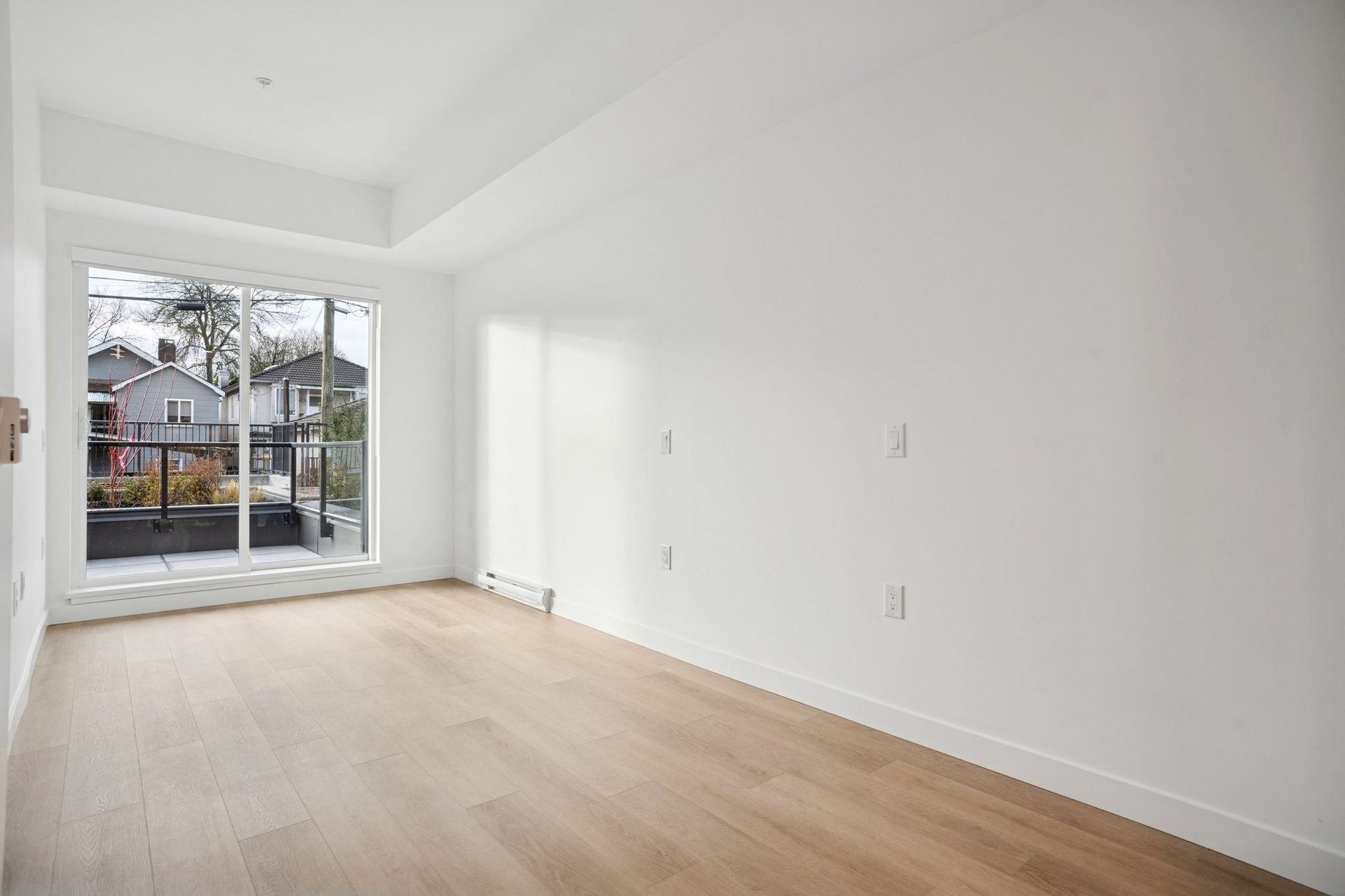 2268-e-broadway-grandview-woodland-vancouver-east-05 at 104 - 2268 E Broadway, Grandview Woodland, Vancouver East