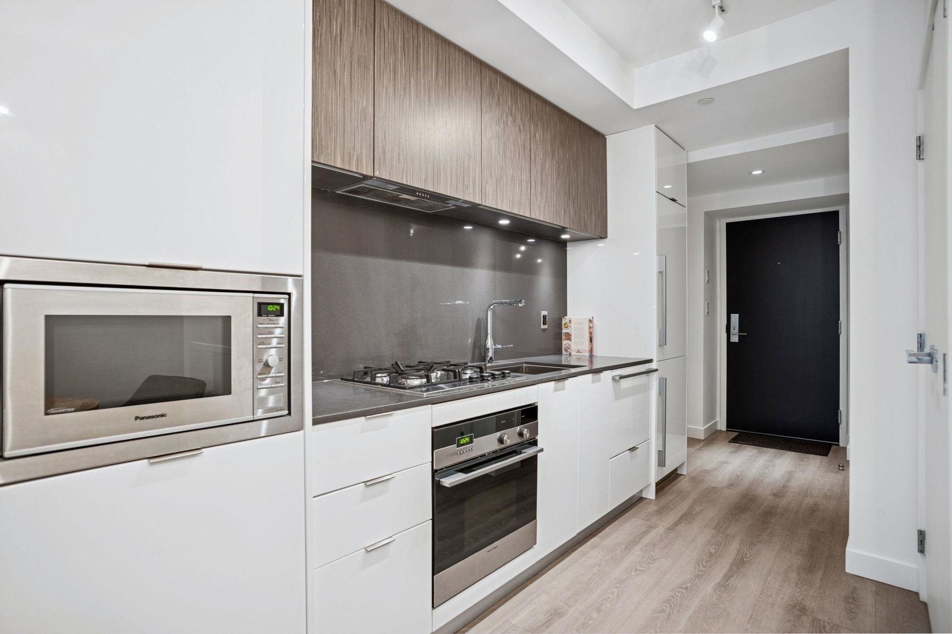 209-e-7th-avenue-mount-pleasant-ve-vancouver-east-07 at 507 - 209 E 7th Avenue, Mount Pleasant VE, Vancouver East