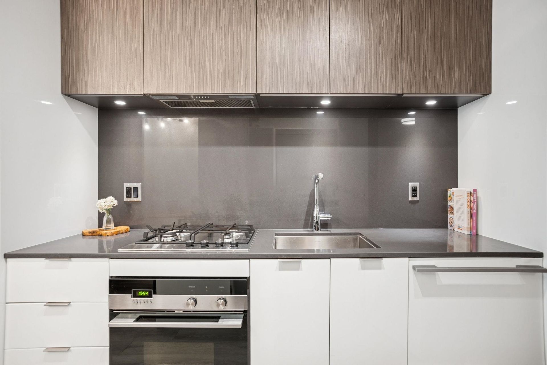 209-e-7th-avenue-mount-pleasant-ve-vancouver-east-08 at 507 - 209 E 7th Avenue, Mount Pleasant VE, Vancouver East