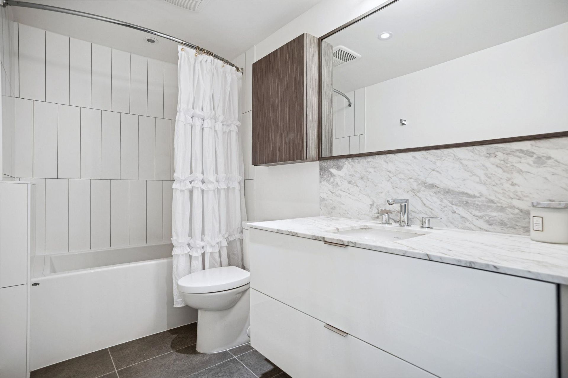 209-e-7th-avenue-mount-pleasant-ve-vancouver-east-14 at 507 - 209 E 7th Avenue, Mount Pleasant VE, Vancouver East