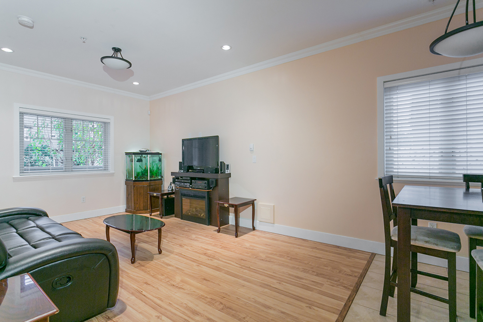 20171114-1j6a1005 at 1648 E 12th Avenue, Grandview VE, Vancouver East