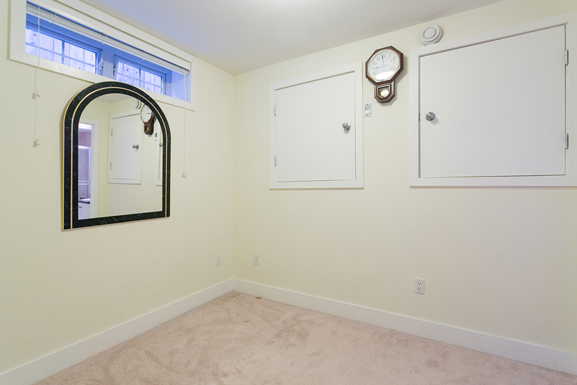 20171114-1j6a1009 at 1648 E 12th Avenue, Grandview VE, Vancouver East