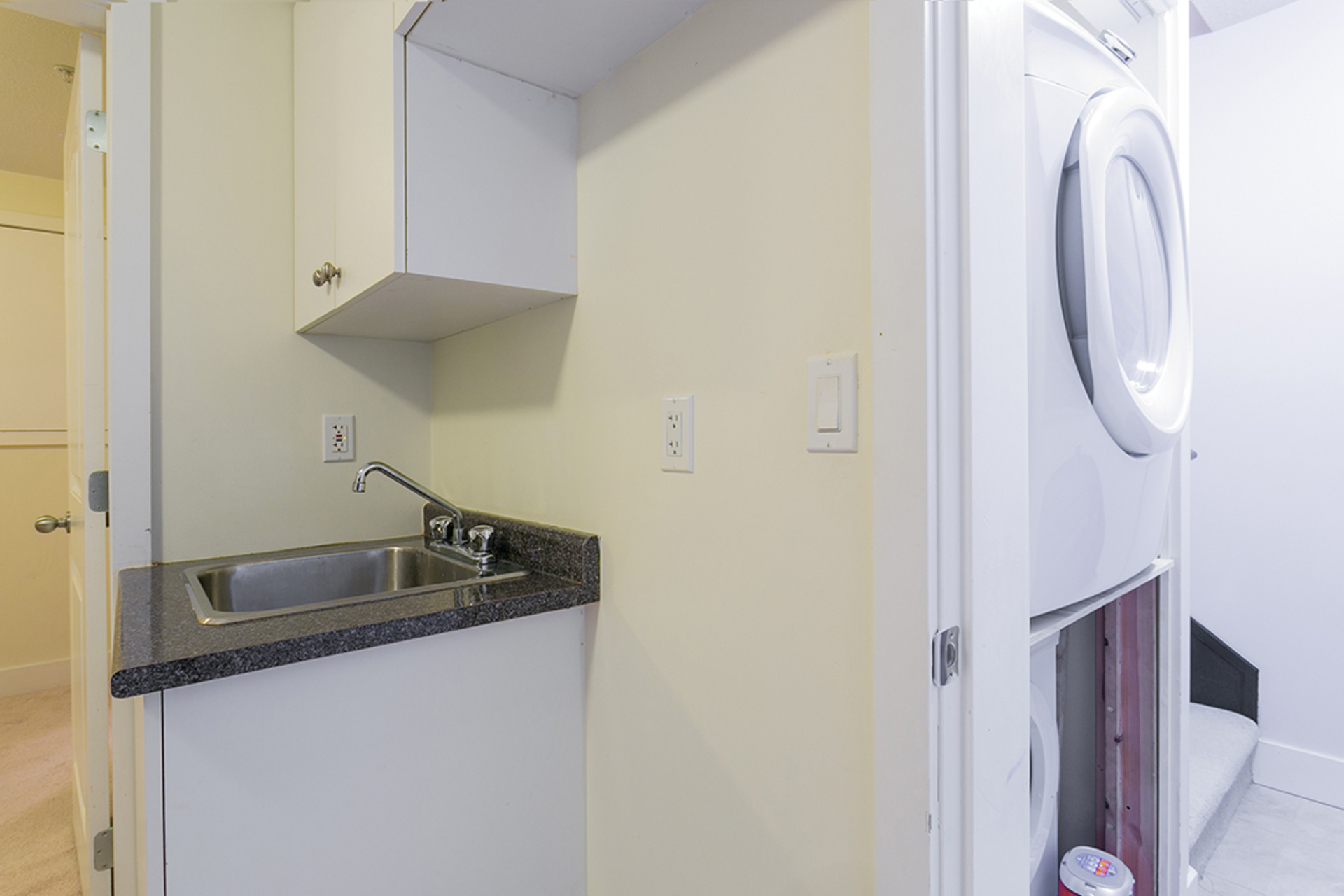 20171114-1j6a1014 at 1648 E 12th Avenue, Grandview VE, Vancouver East