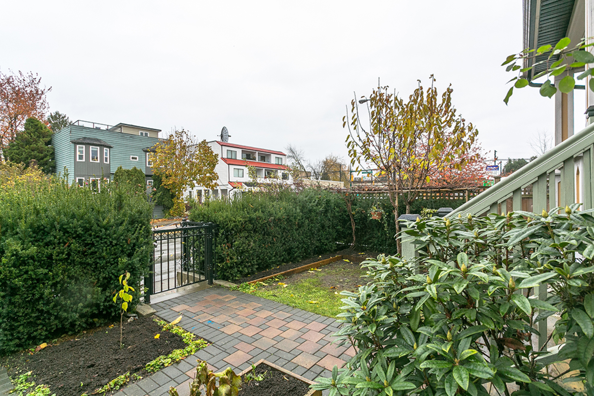 20171114-1j6a1017 at 1648 E 12th Avenue, Grandview VE, Vancouver East