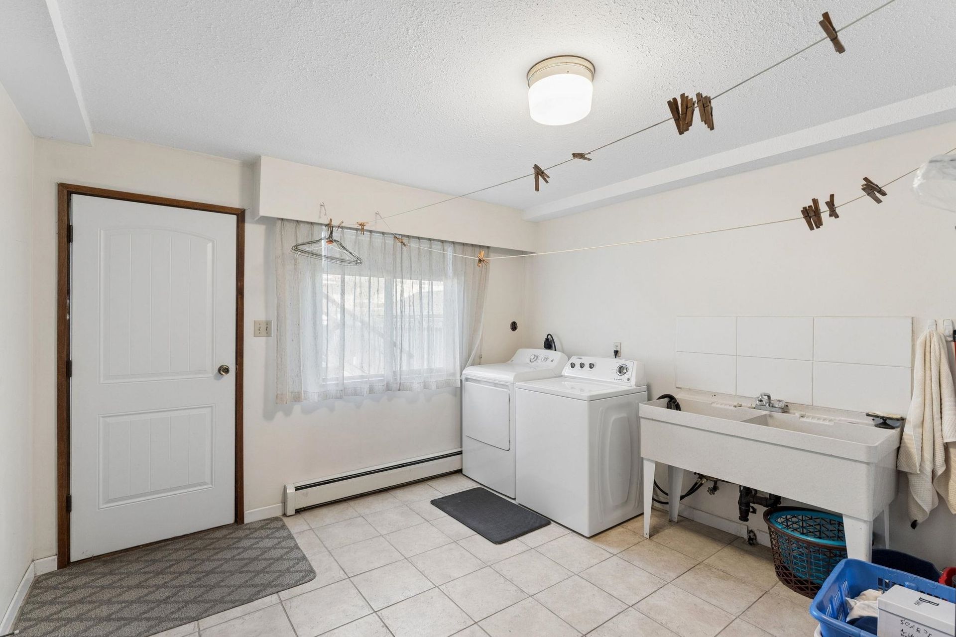 2581-e-3rd-avenue-renfrew-ve-vancouver-east-35 at 2581 E 3rd Avenue, Renfrew VE, Vancouver East