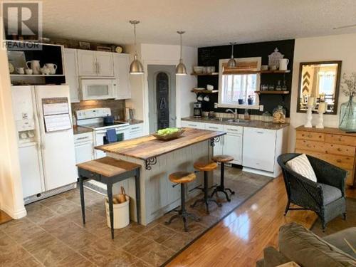 1716-87-ave-dawson-creek-dawson-creek-02 at 1716 87 Avenue, Dawson Creek 1716-87-ave-dawson-creek-dawson-creek-02 at 1716 87 Avenue, Dawson Creek