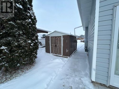 1321-92-avenue-dawson-creek-dawson-creek-34 at 1321 92 Avenue, Dawson Creek