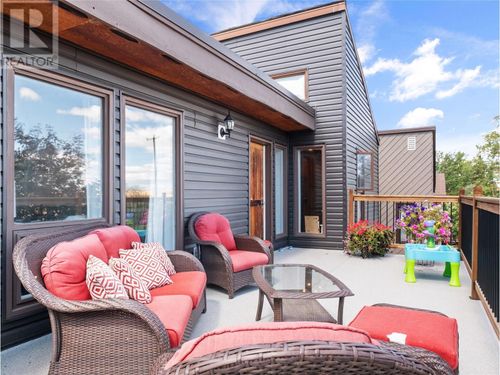 9913-2-street-dawson-creek-dawson-creek-10 at 9913 2 Street, Dawson Creek