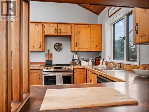 9913-2-street-dawson-creek-dawson-creek-15 at 9913 2 Street, Dawson Creek