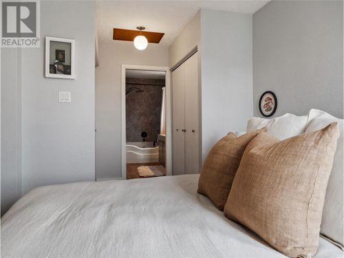 9913-2-street-dawson-creek-dawson-creek-22 at 9913 2 Street, Dawson Creek