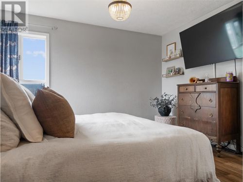 9913-2-street-dawson-creek-dawson-creek-23 at 9913 2 Street, Dawson Creek