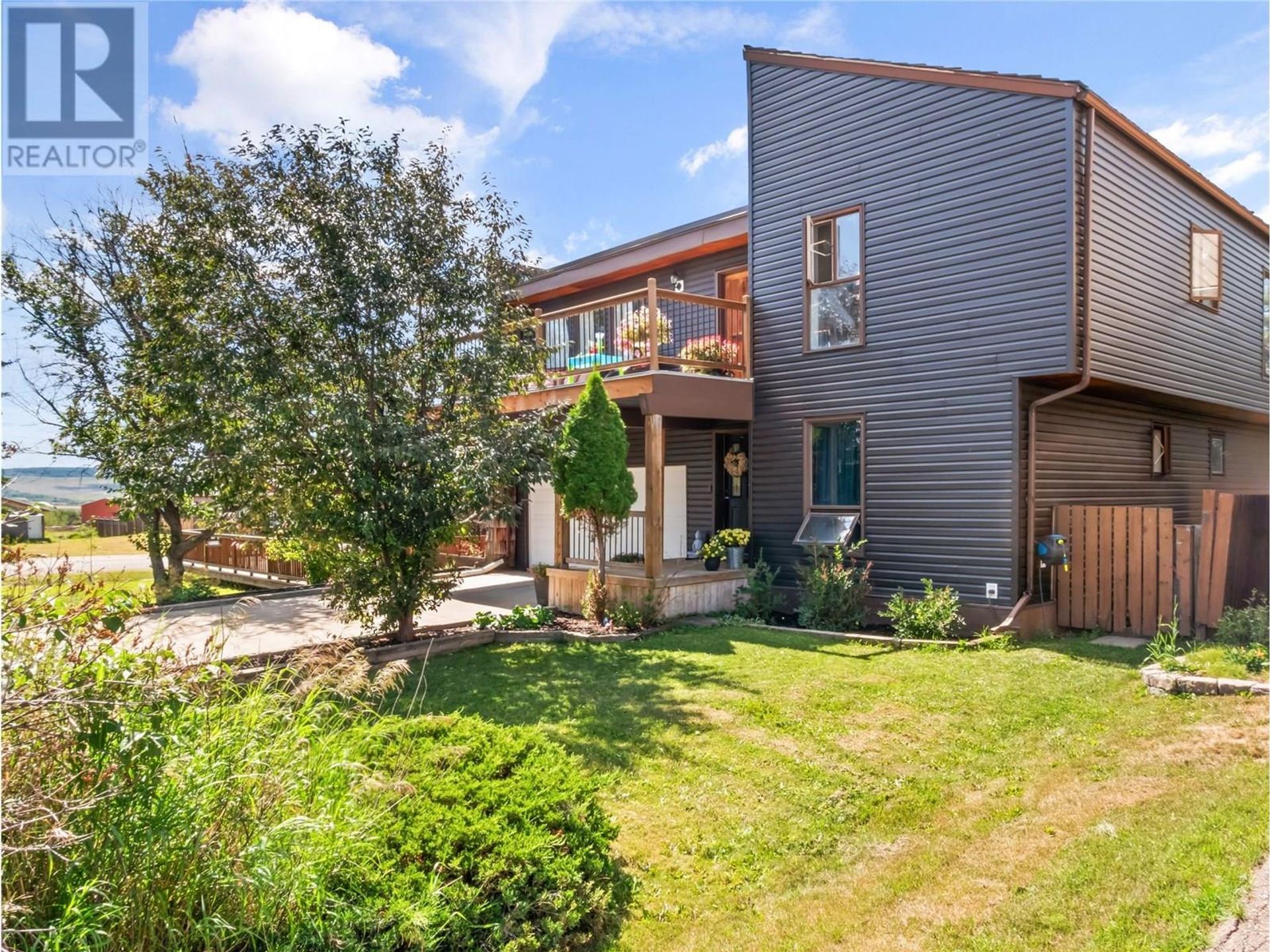 9913 2 Street, Dawson Creek 