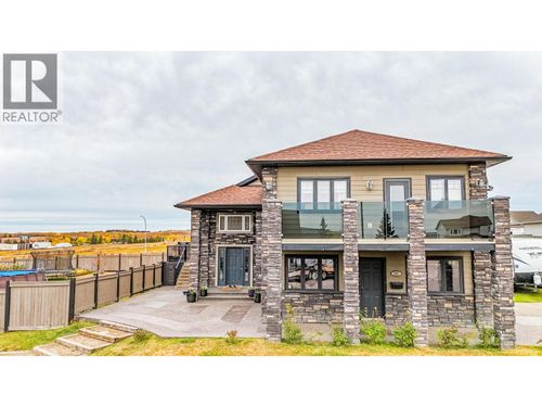 19161920-87-avenue-dawson-creek-dawson-creek-01 at  1916/1920 87 Avenue, Dawson Creek