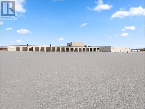 gallery_photo-32 at 8 - 780 Highway 2, Dawson Creek