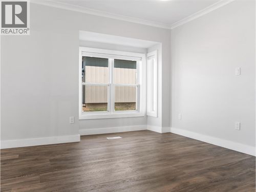 gallery_photo-08 at 833 103 Avenue, Dawson Creek