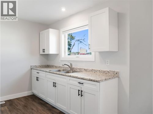 gallery_photo-20 at 833 103 Avenue, Dawson Creek